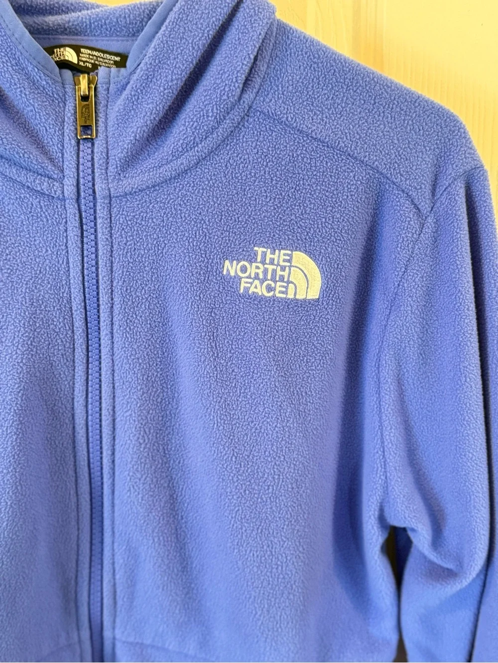The North Face Girls XL Periwinkle Blue Fleece Full Zip Hooded Jacket
